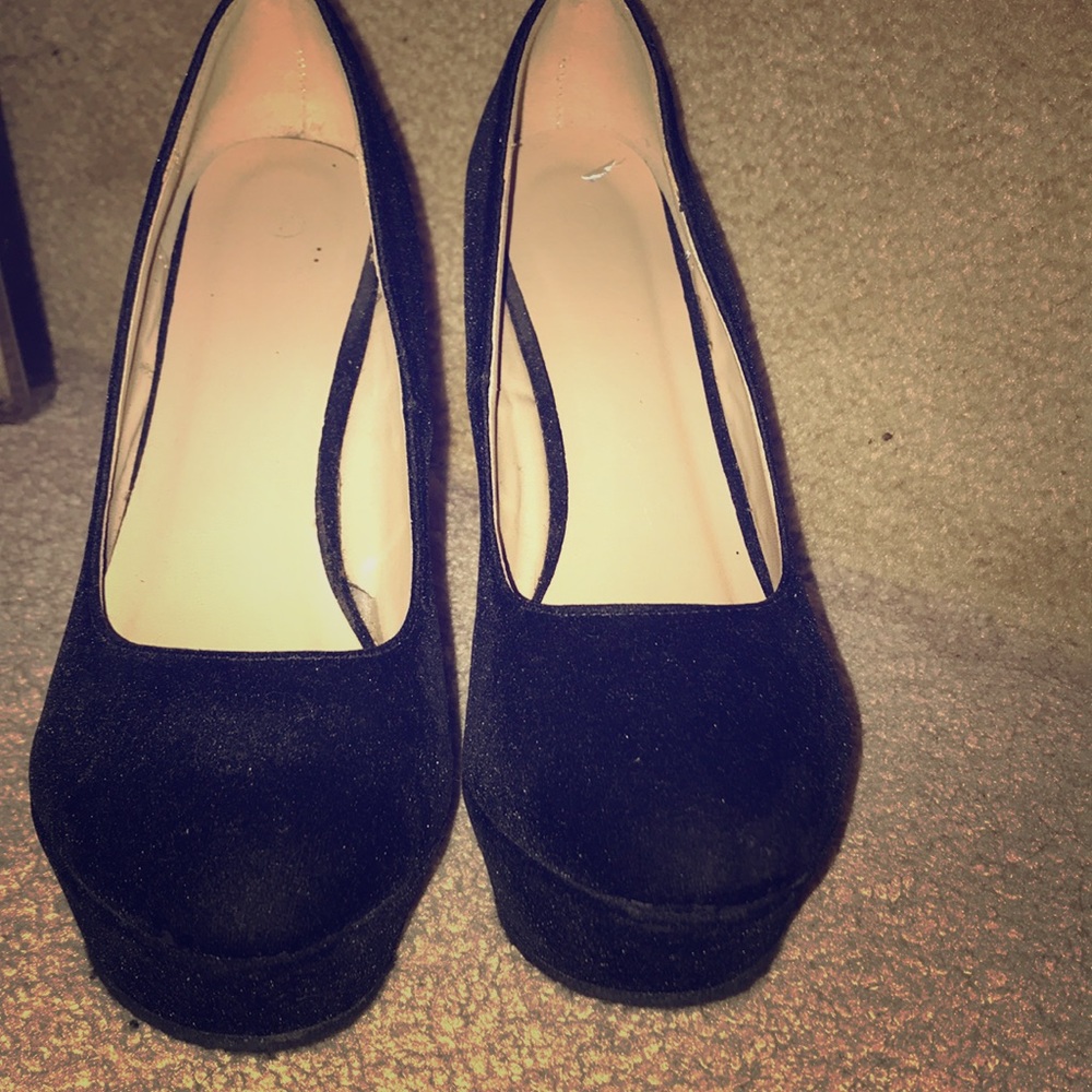 Black High heels
